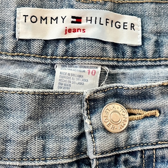 VINTAGE TOMMY HILFIGER JEANS - WOMEN'S LIGHT WASH AMERICAN FLAG POCKET - SIZE 10 - Picture 11 of 14